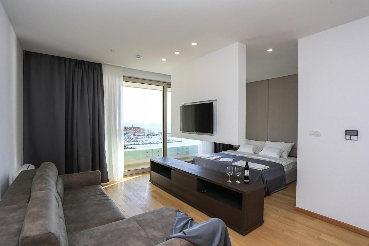 Apartments Lux Budva Exterior foto